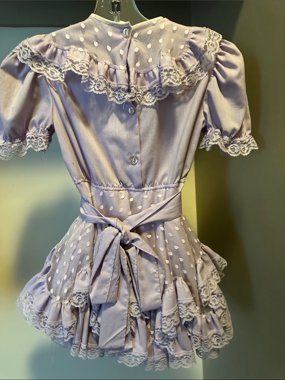 Girls' Lavender Lace Ruffled Dress - Picture 4 of 9